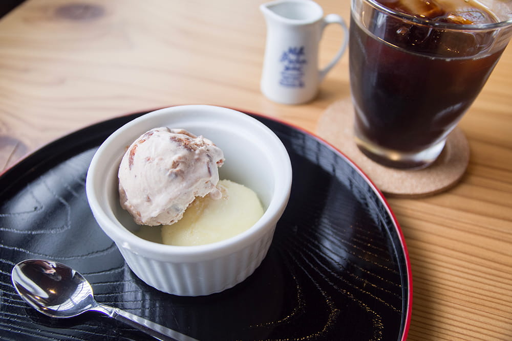 飲み物、デザート